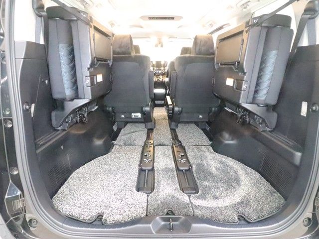 TOYOTA ALPHARD 2019 Image 31