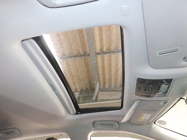 TOYOTA LEXUS RX450H 2WD 2021 Image 31