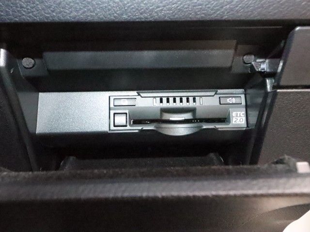 TOYOTA LEXUS RX450H 2WD 2021 Image 31