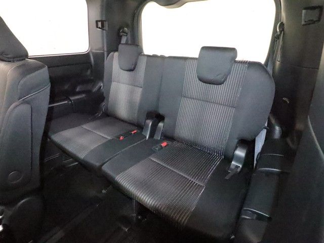 TOYOTA VOXY HYBRID 2017 Image 31