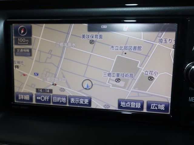 TOYOTA VOXY HYBRID 2017 Image 31