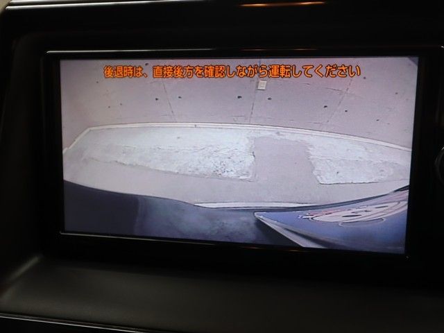 TOYOTA VOXY HYBRID 2017 Image 31