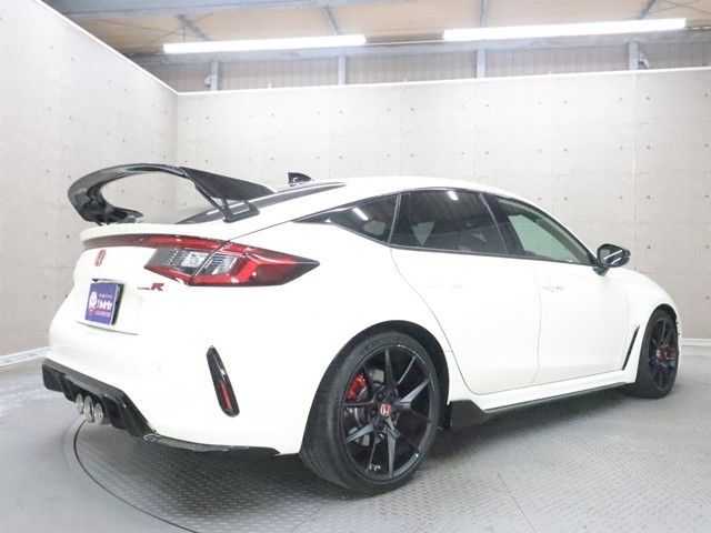 HONDA CIVIC HATCHBACK 2025 Image 31