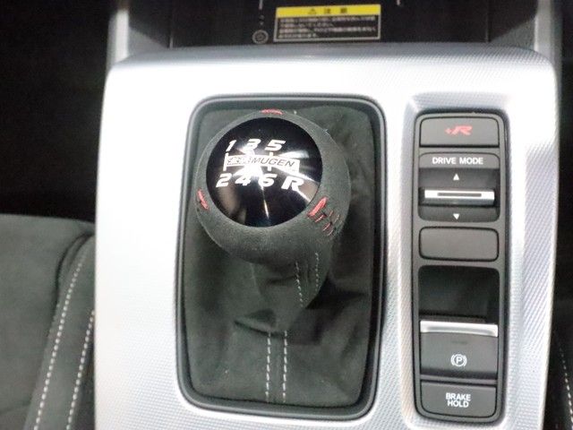 HONDA CIVIC HATCHBACK 2025 Image 31