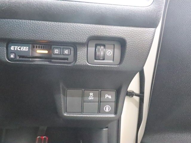 HONDA CIVIC HATCHBACK 2025 Image 31