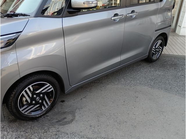 NISSAN ROOX 2024 Image 31