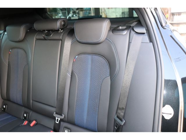 BMW 1SERIES 2022 Image 31