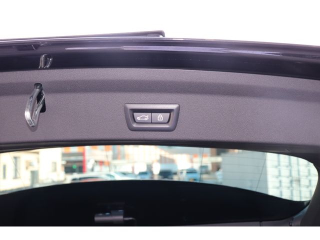 BMW 1SERIES 2022 Image 31