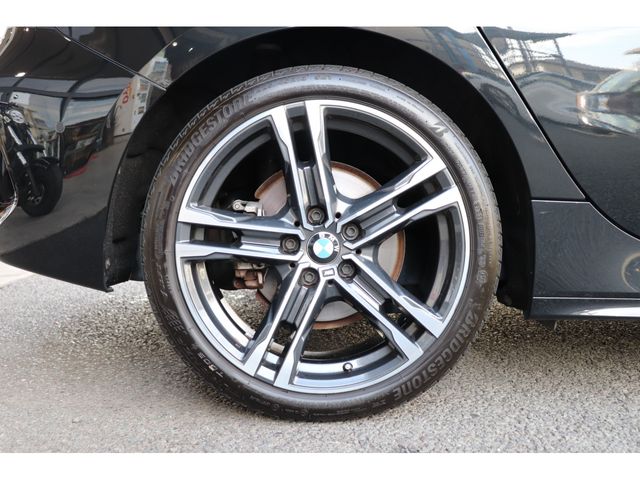 BMW 1SERIES 2022 Image 31