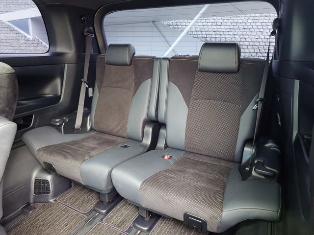 TOYOTA ALPHARD 2021 Image 31