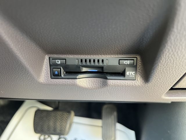 TOYOTA YARIS 2021 Image 31