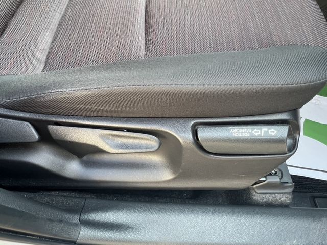 TOYOTA YARIS 2021 Image 31