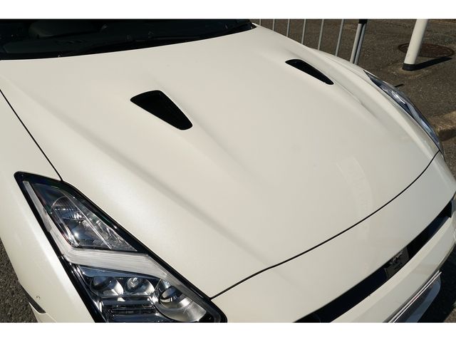 NISSAN GT-R 2023 Image 31