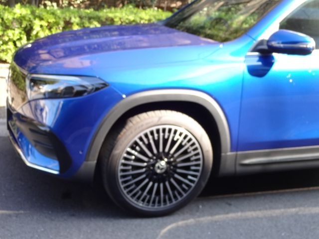 MERCEDES BENZ EQB 2024 Image 31