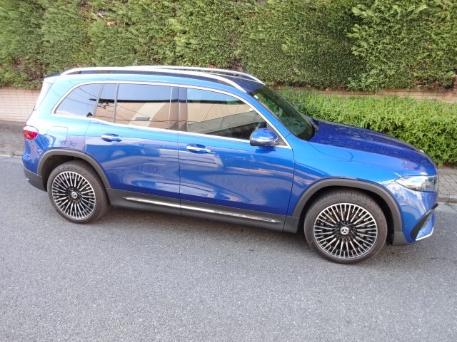 MERCEDES BENZ EQB 2024 Image 31