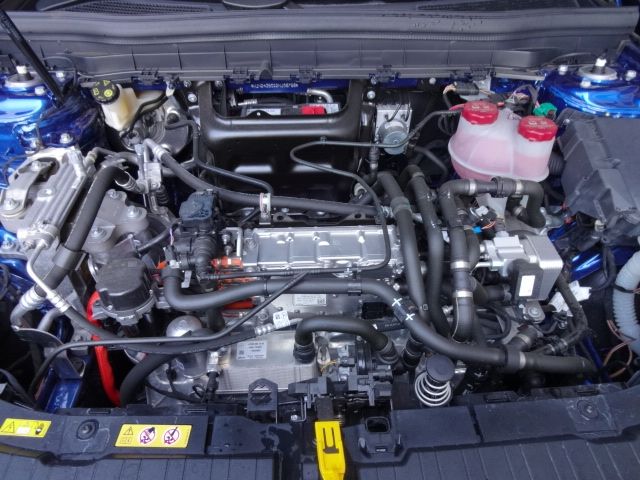 MERCEDES BENZ EQB 2024 Image 31