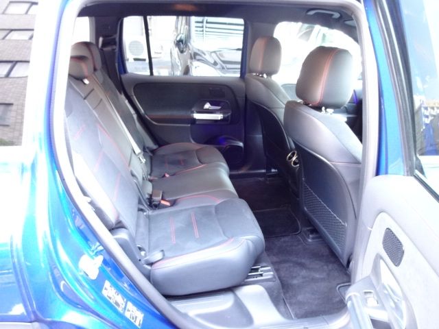 MERCEDES BENZ EQB 2024 Image 31