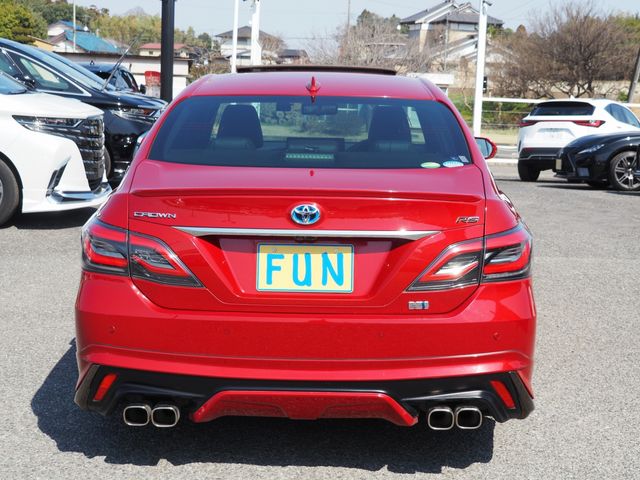 TOYOTA CROWN SEDAN HYBRID 2021 Image 31