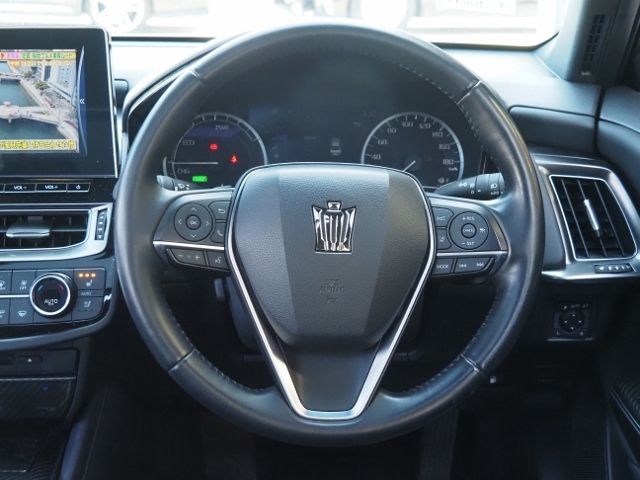 TOYOTA CROWN SEDAN HYBRID 2021 Image 31