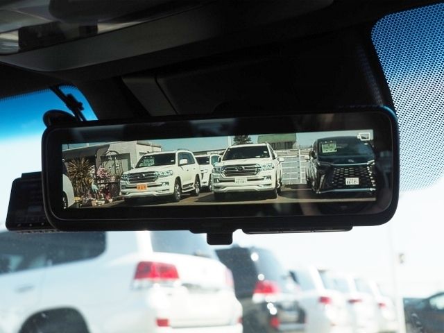 TOYOTA CROWN SEDAN HYBRID 2021 Image 31