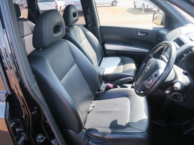 NISSAN X-TRAIL 4WD 2013 Image 31