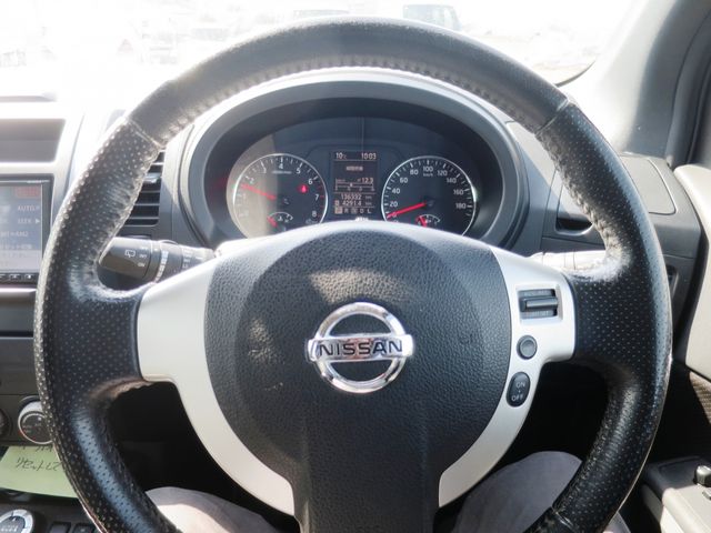 NISSAN X-TRAIL 4WD 2013 Image 31