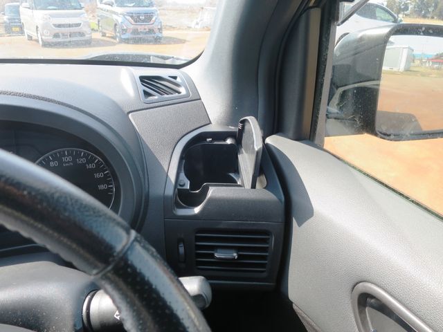 NISSAN X-TRAIL 4WD 2013 Image 31