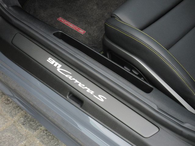 PORSCHE 911 2025 Image 31