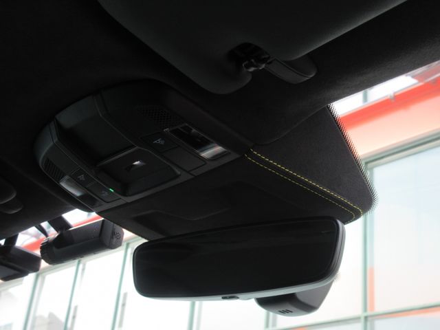 PORSCHE 911 2025 Image 31