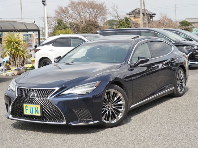 TOYOTA LEXUS LS500 4WD 2023 Image 31