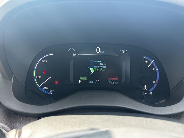 TOYOTA YARIS CROSS HYBRID 2021 Image 31