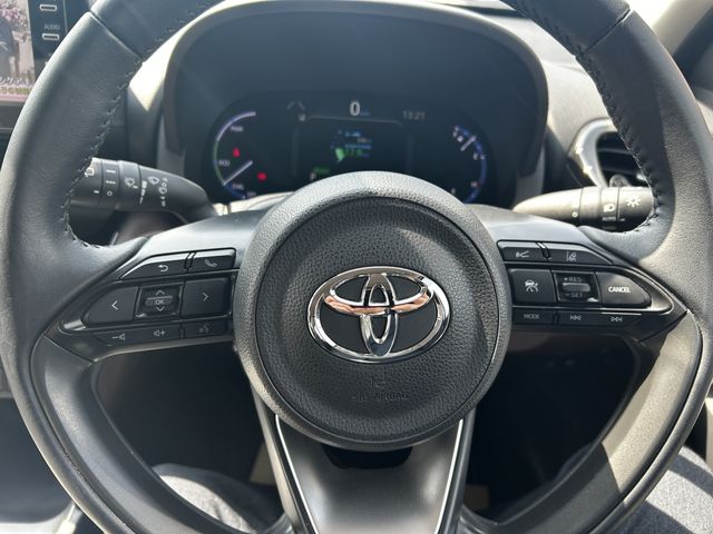TOYOTA YARIS CROSS HYBRID 2021 Image 31
