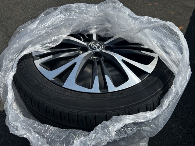 TOYOTA YARIS CROSS HYBRID 2021 Image 31