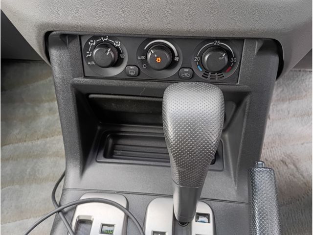 MITSUBISHI PAJERO WAGON 2004 Image 31