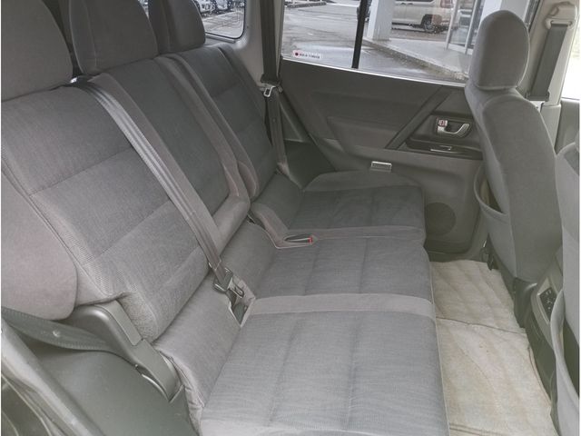 MITSUBISHI PAJERO WAGON 2004 Image 31