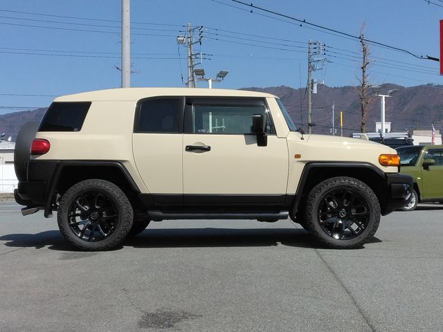 TOYOTA FJ CRUISER 4WD 2018 Image 31