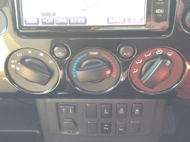 TOYOTA FJ CRUISER 4WD 2018 Image 31