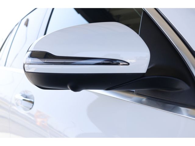 MERCEDES BENZ EQC 2022 Image 31