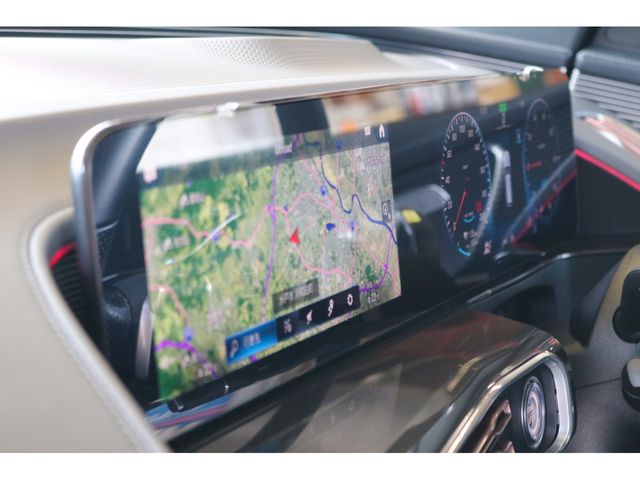 MERCEDES BENZ EQC 2022 Image 31