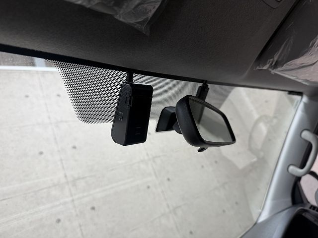 TOYOTA HIACE WAGON 2017 Image 31