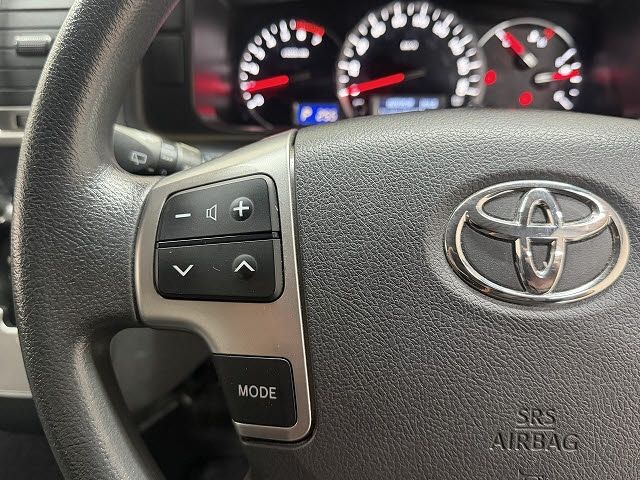 TOYOTA HIACE WAGON 2017 Image 31