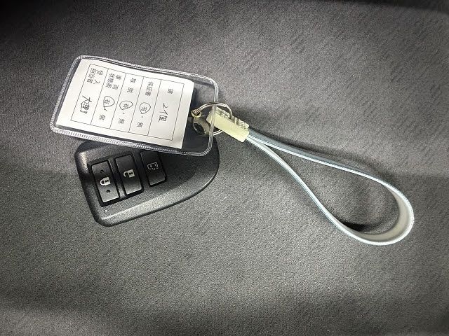 TOYOTA HIACE WAGON 2017 Image 31