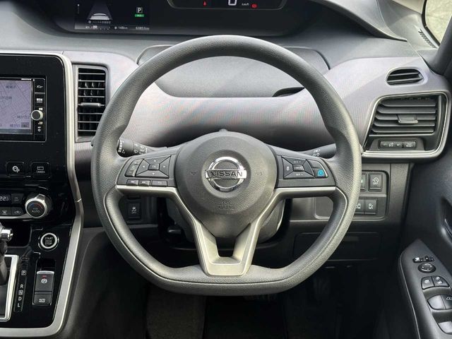 NISSAN SERENA  S-HYBRID 2017 Image 31