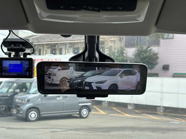 NISSAN SERENA  S-HYBRID 2017 Image 31