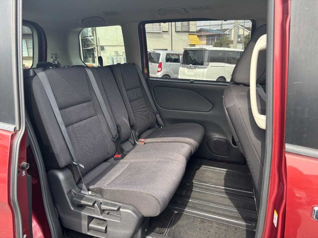 NISSAN SERENA  S-HYBRID 2017 Image 31