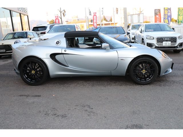 LOTUS ELISE 2017 Image 31