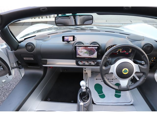 LOTUS ELISE 2017 Image 31
