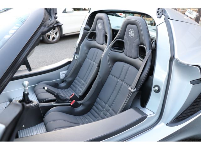 LOTUS ELISE 2017 Image 31