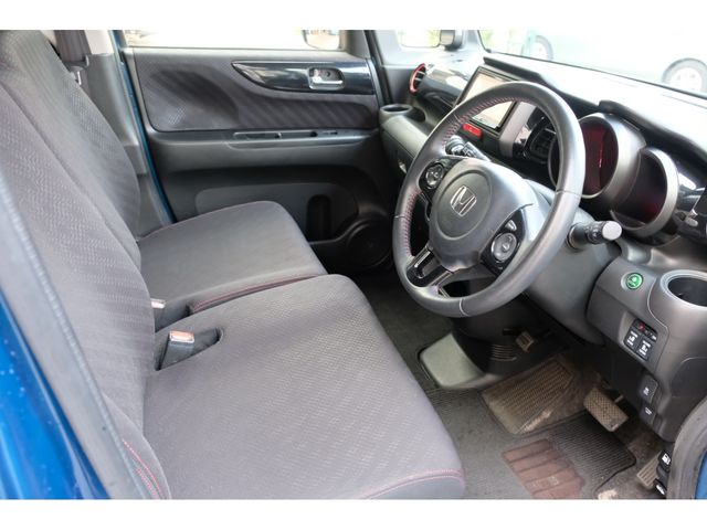 HONDA N BOX CUSTOM 2014 Image 31