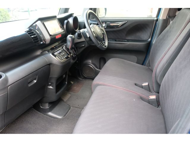 HONDA N BOX CUSTOM 2014 Image 31